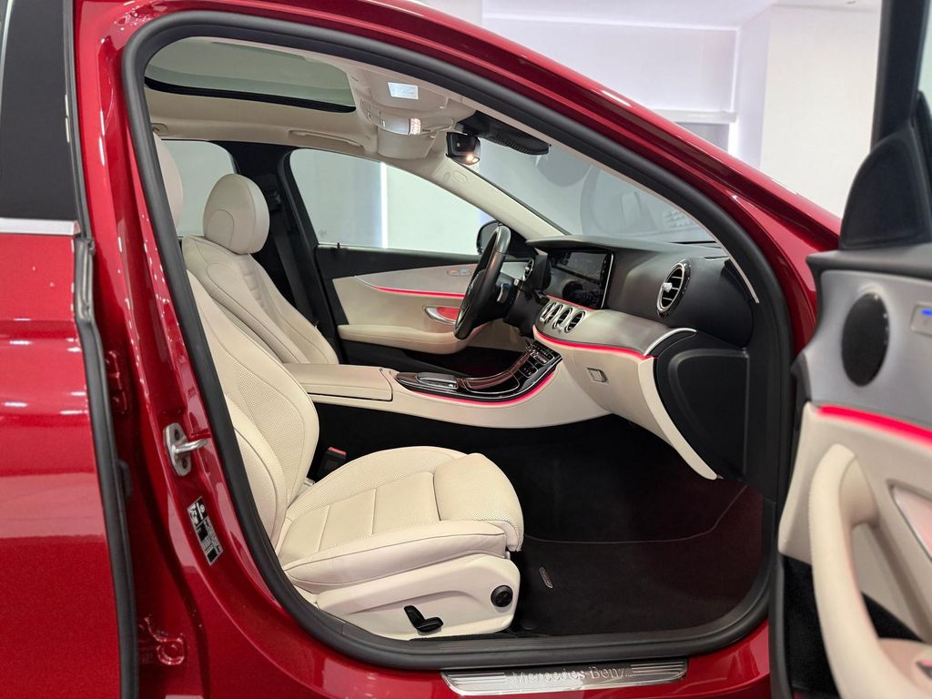 Mercedes-Benz E 220 2022