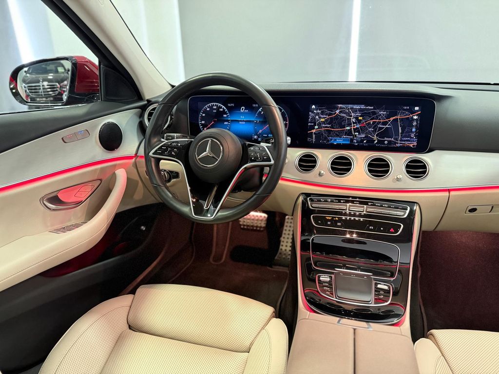 Mercedes-Benz E 220 2022