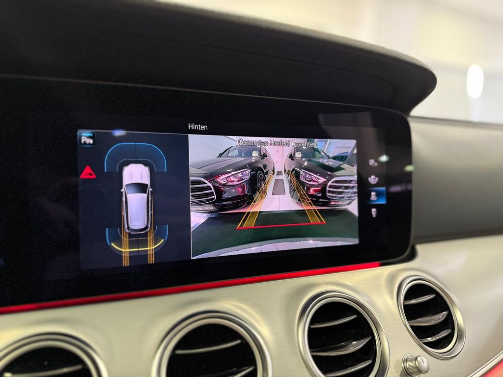 Mercedes-Benz E 220 2022