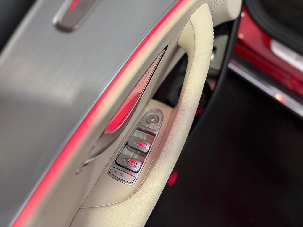 Mercedes-Benz E 220 2022