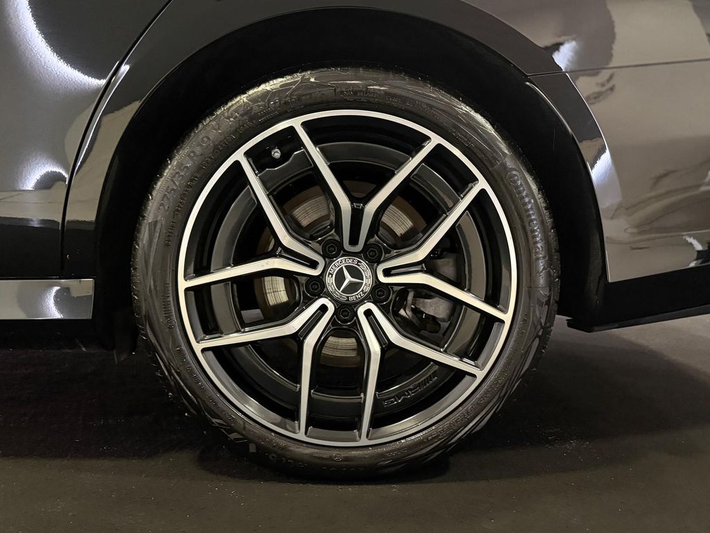 Mercedes-Benz E 300 2022