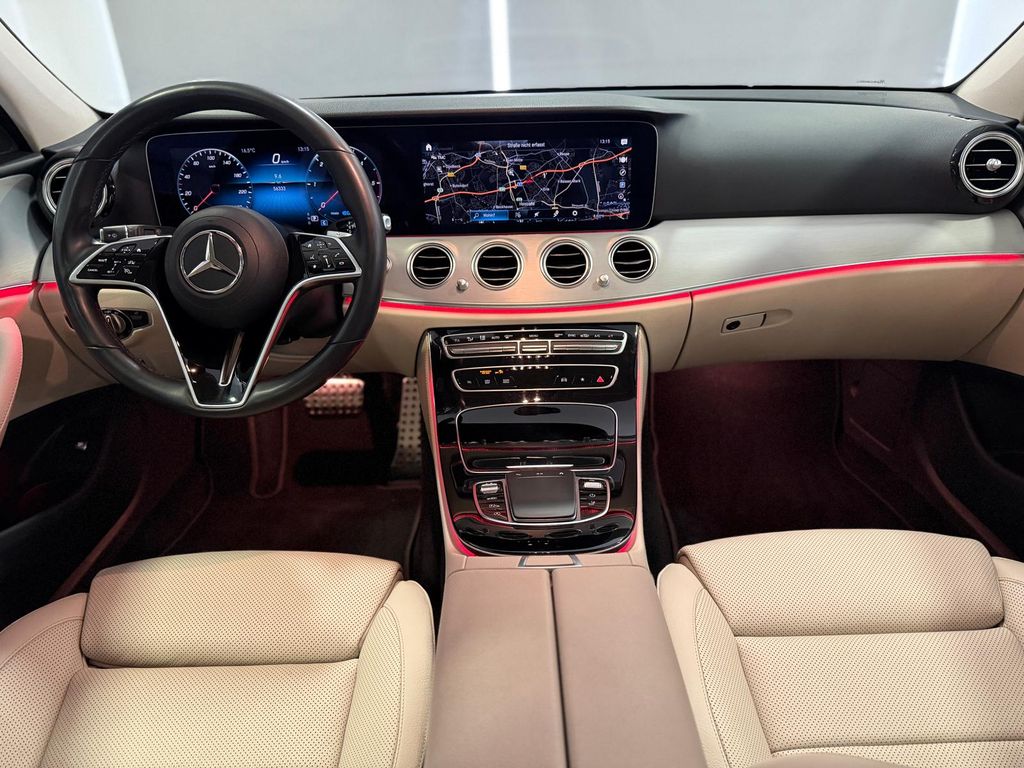 Mercedes-Benz E 220 2022