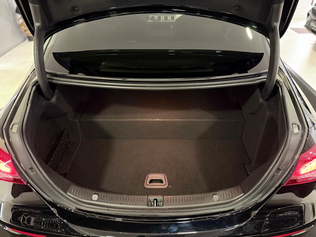 Mercedes-Benz E 300 2022