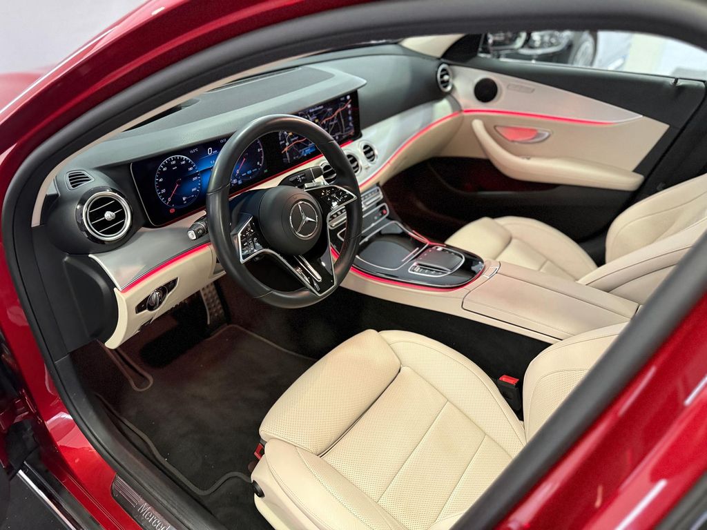 Mercedes-Benz E 220 2022