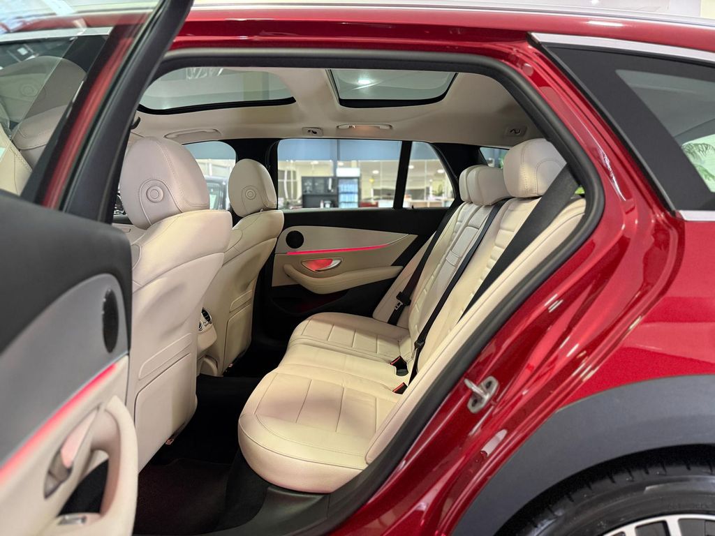 Mercedes-Benz E 220 2022