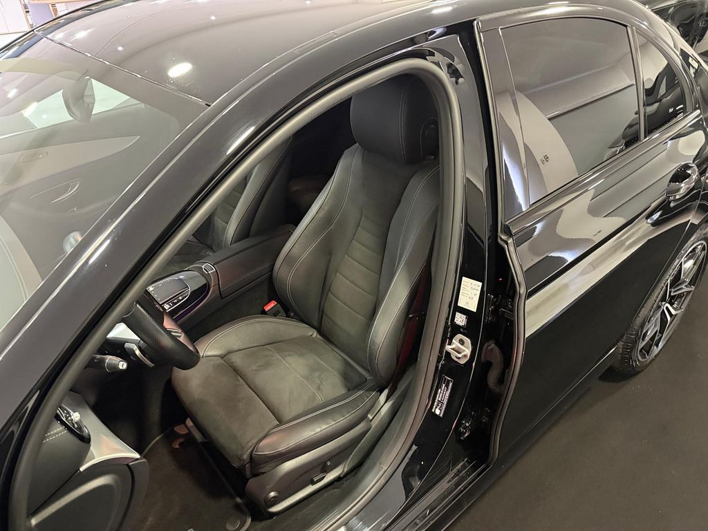 Mercedes-Benz E 300 2022