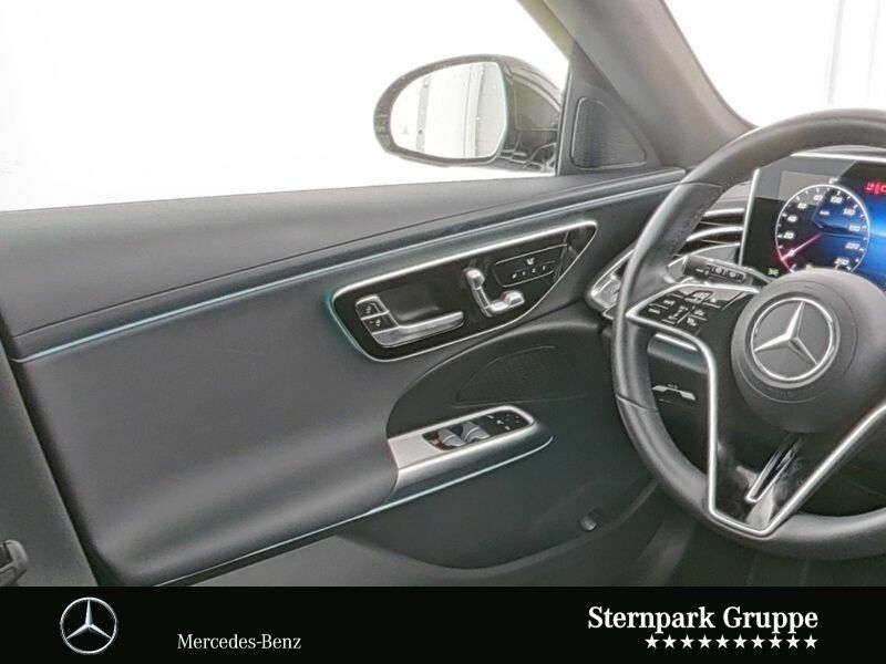 Mercedes-Benz E 300 2024