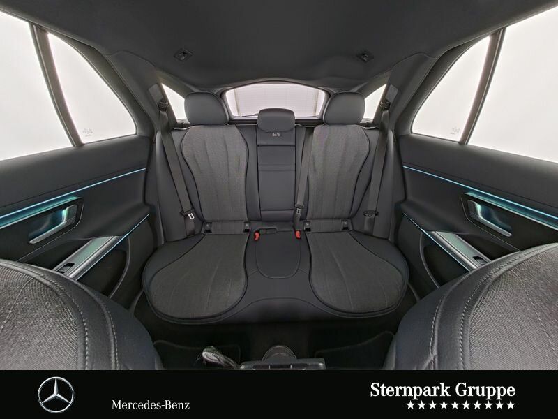 Mercedes-Benz E 300 2024