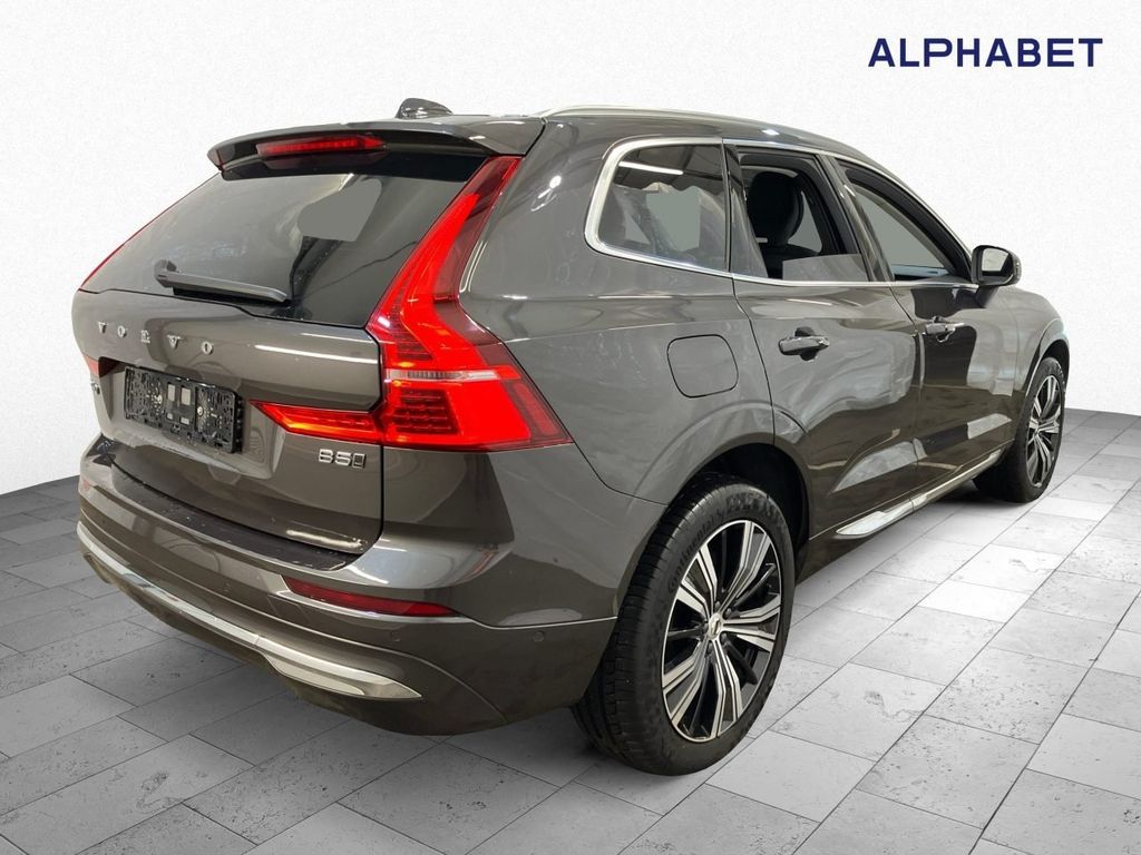 Volvo XC60 2022