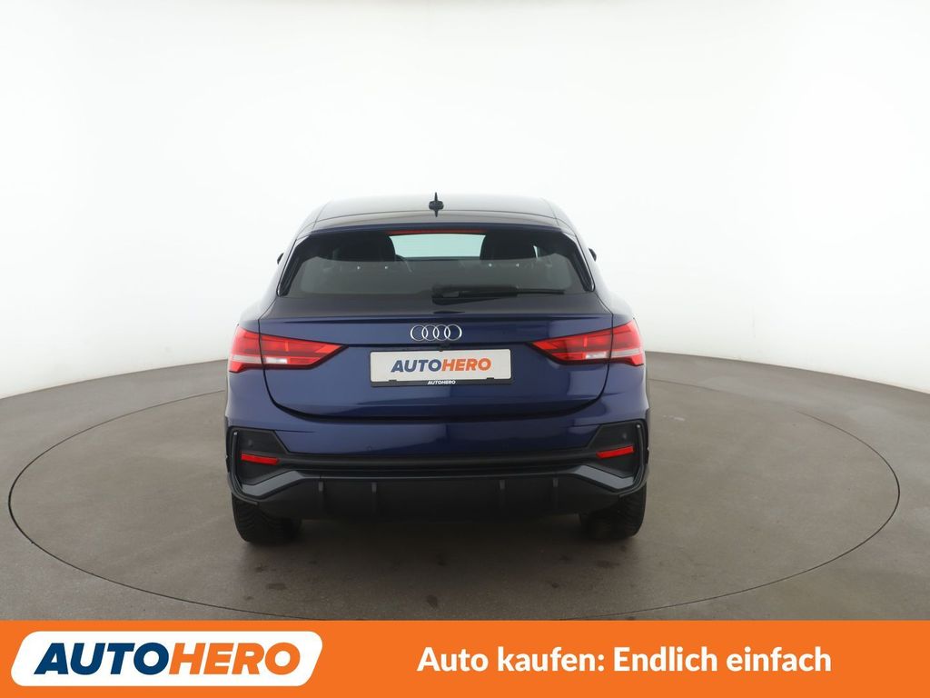 Audi Q3 2021