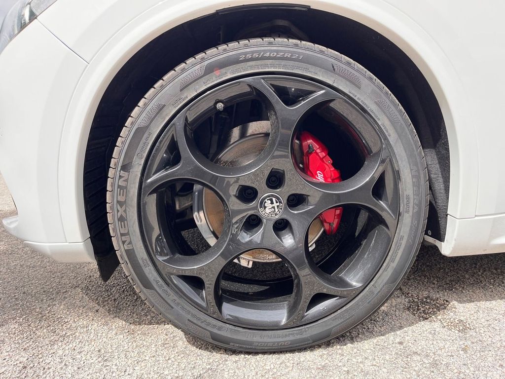 Alfa Romeo Stelvio 2022