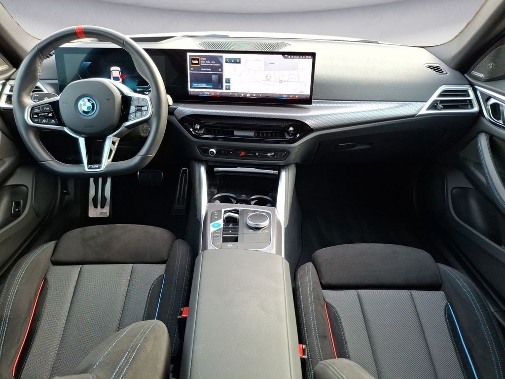 BMW i4 2025