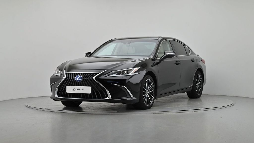 Lexus ES 300 2022