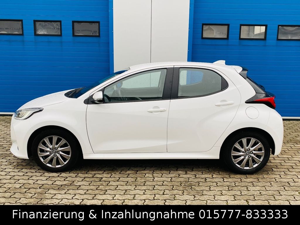 Toyota Yaris 2024