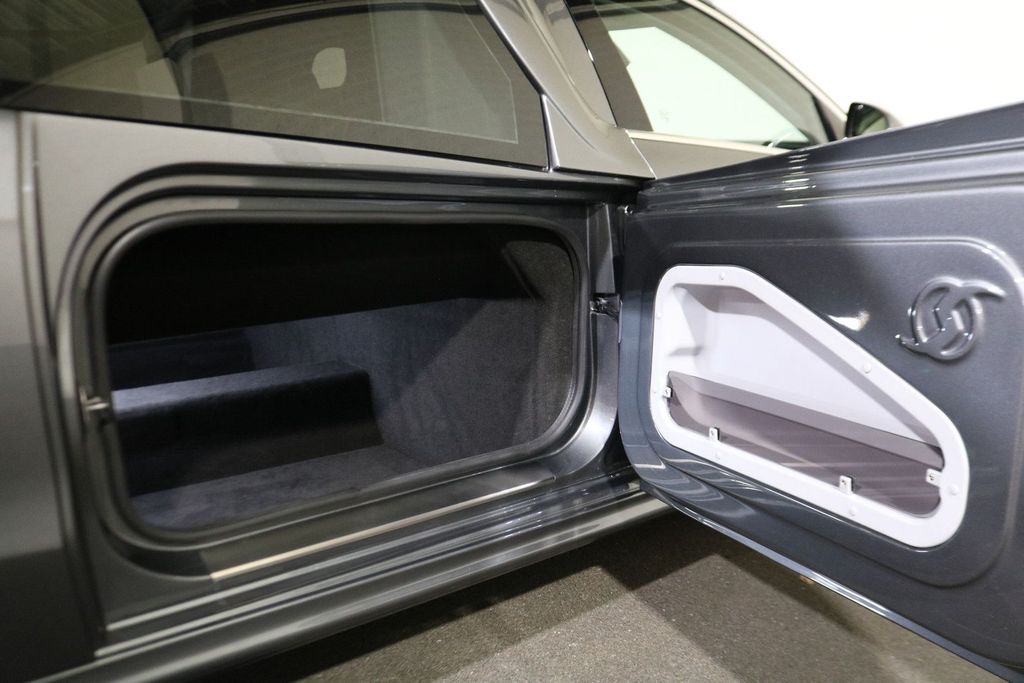 Mercedes-Benz E 220 2025