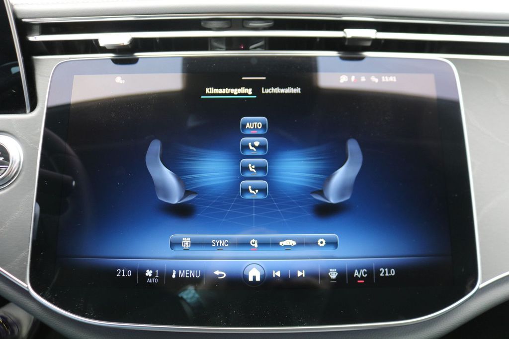 Mercedes-Benz E 220 2025