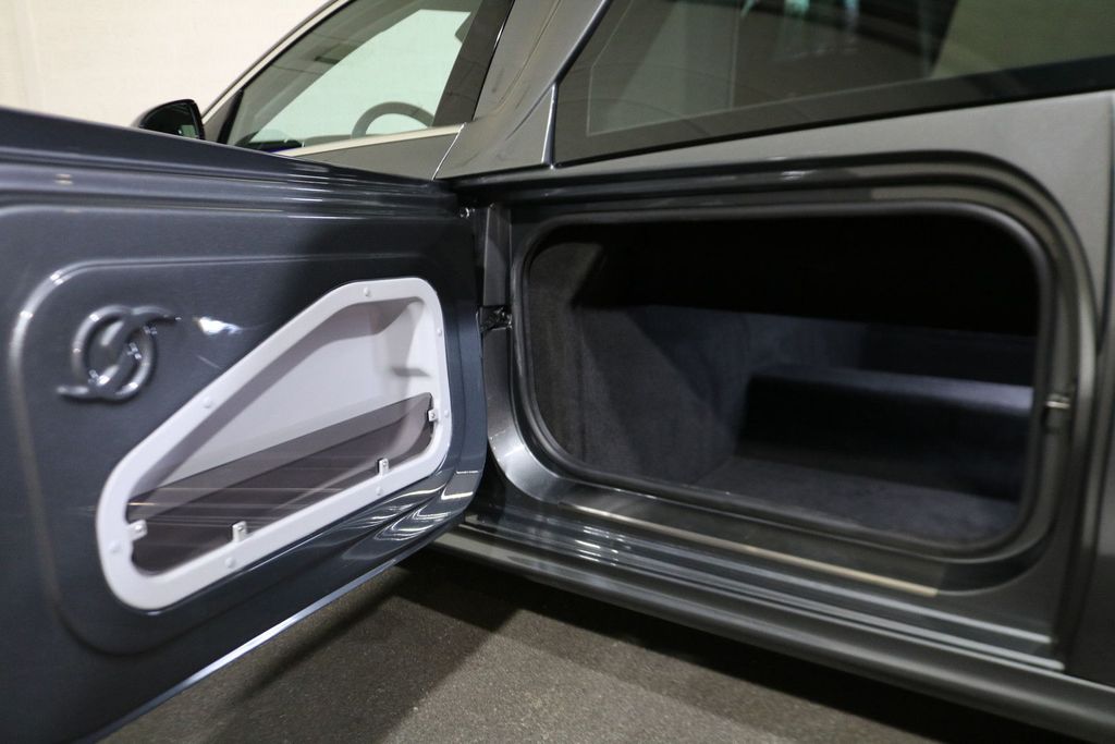 Mercedes-Benz E 220 2025