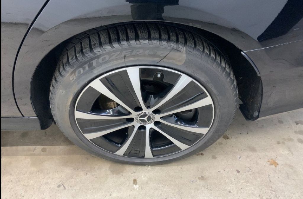 Mercedes-Benz E 300 2021