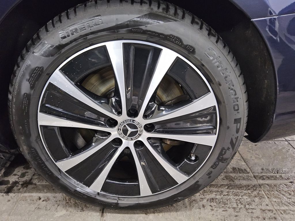 Mercedes-Benz E 300 2022