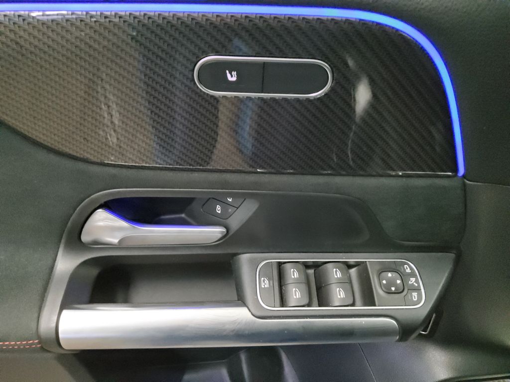 Mercedes-Benz GLA 220 2023