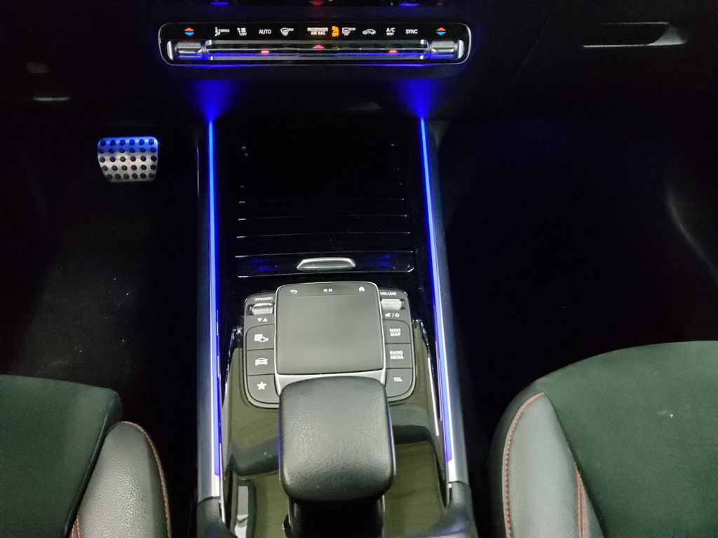 Mercedes-Benz GLA 220 2023