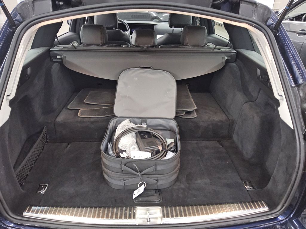 Mercedes-Benz E 300 2022