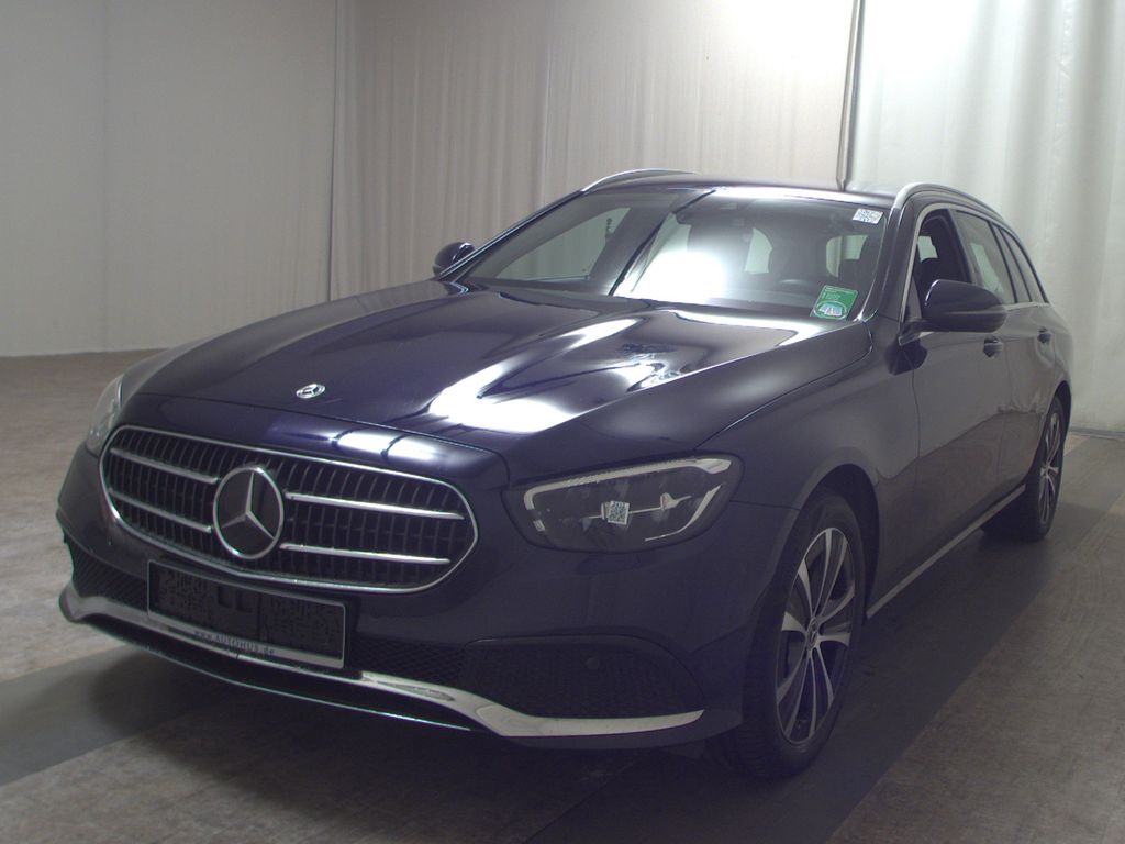 Mercedes-Benz E 300 2022