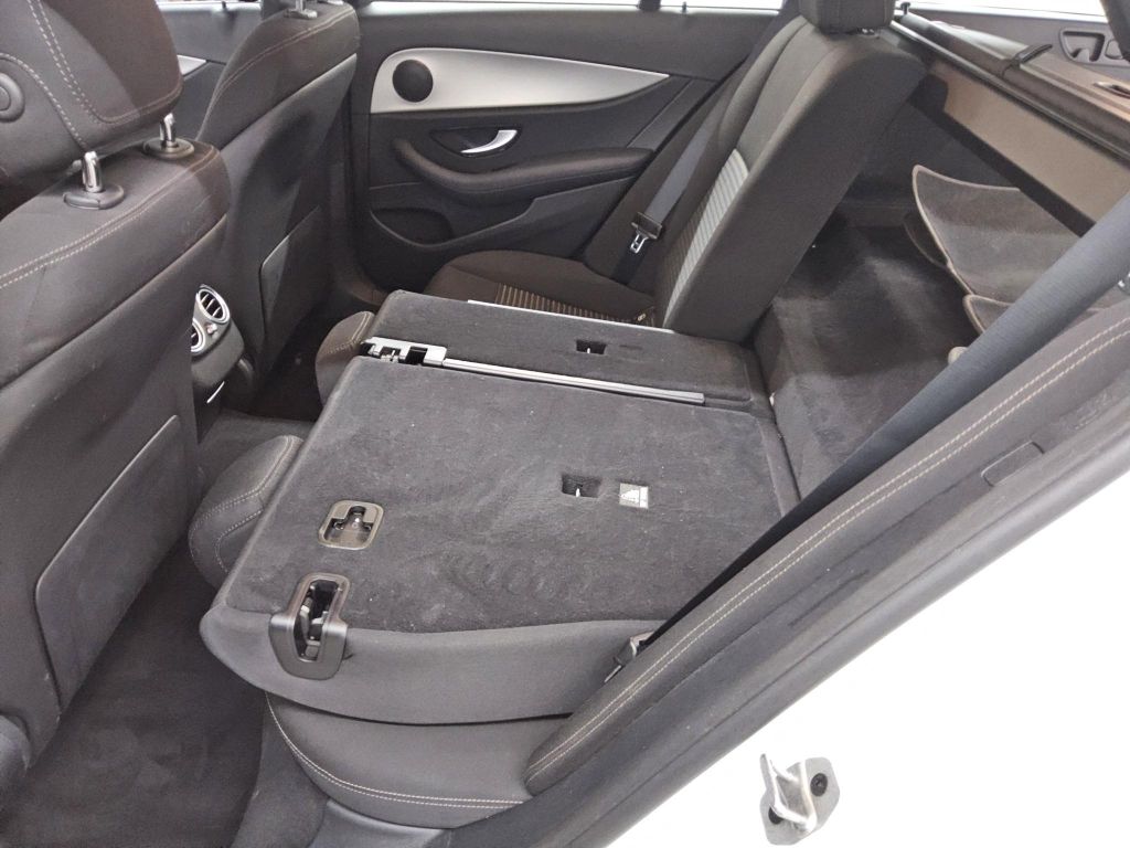 Mercedes-Benz E 300 2021