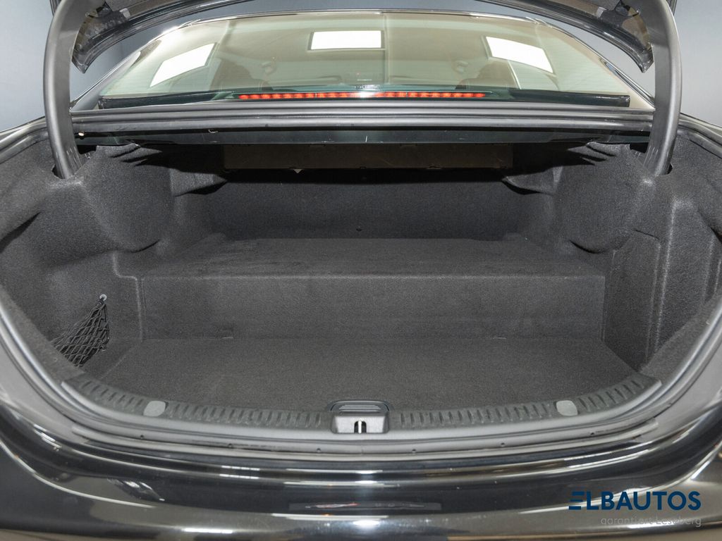 Mercedes-Benz E 300 2019