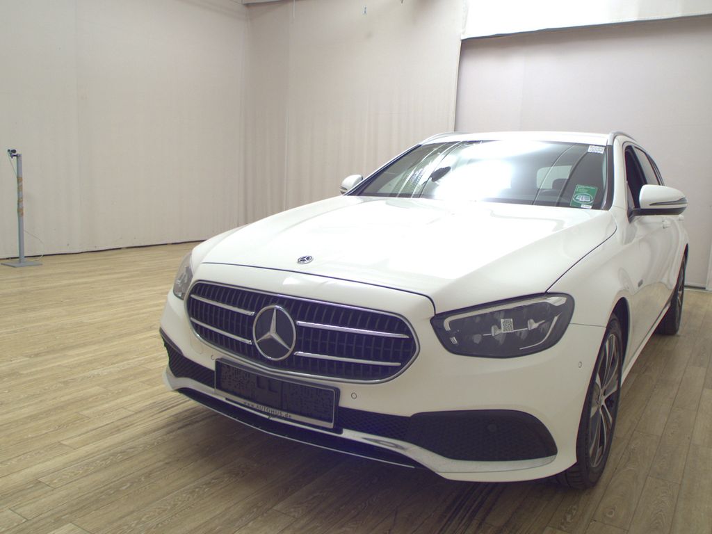 Mercedes-Benz E 300 2021