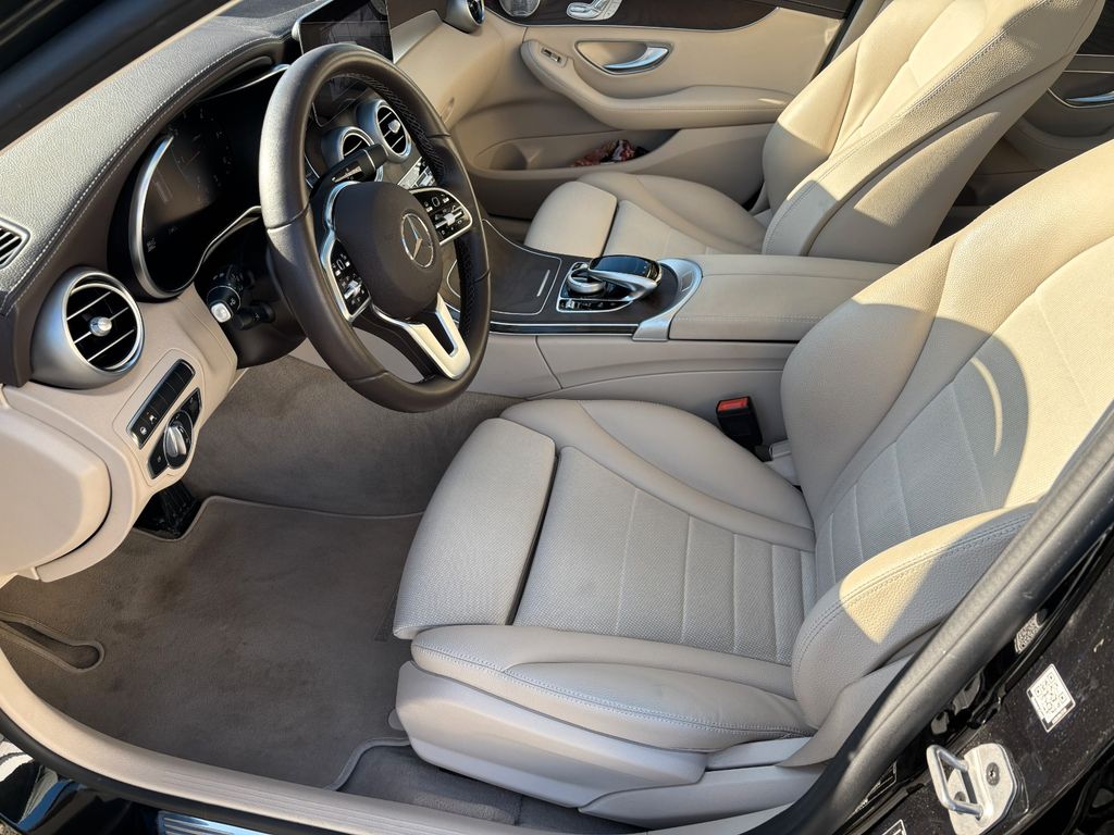 Mercedes-Benz C 300 2021