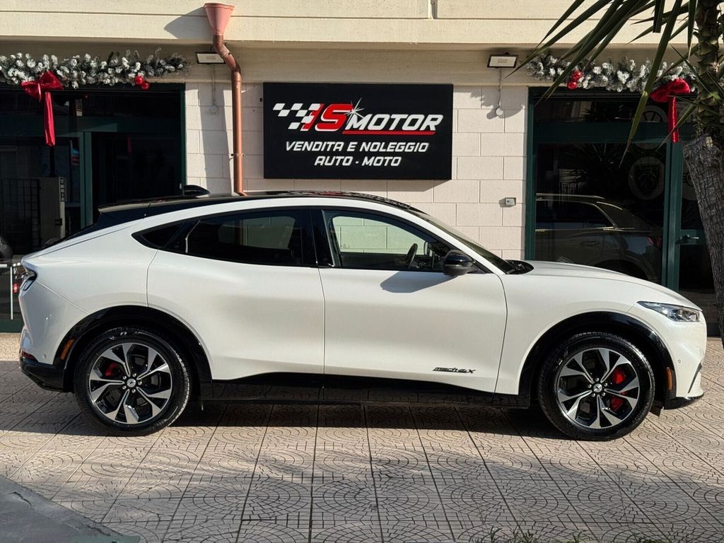 Ford Mustang Mach-E 2021