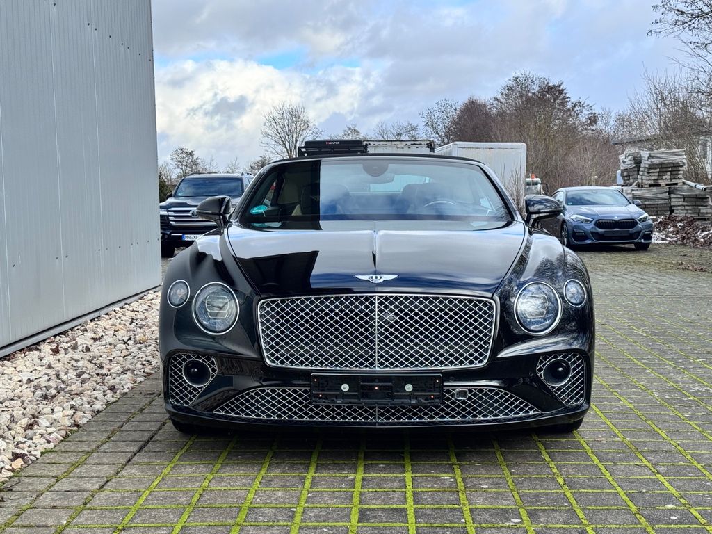 Bentley Continental GTC 2019