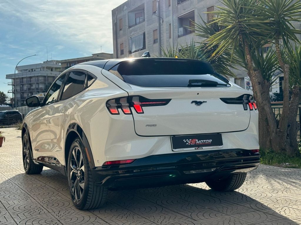 Ford Mustang Mach-E 2021