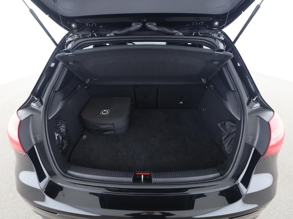 Mercedes-Benz A 250 2025