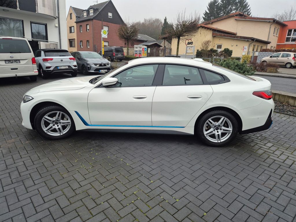 BMW i4 2024