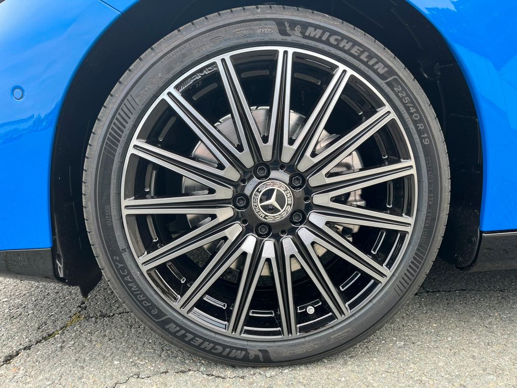 Mercedes-Benz CLA 250 2025