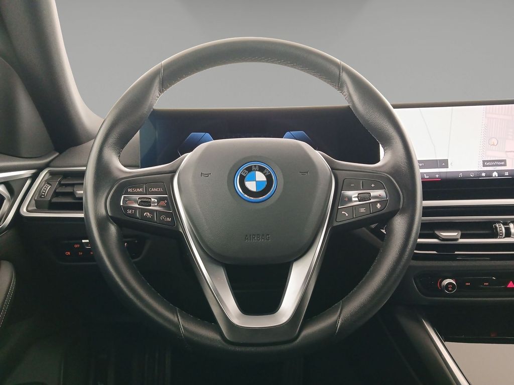 BMW i4 2023