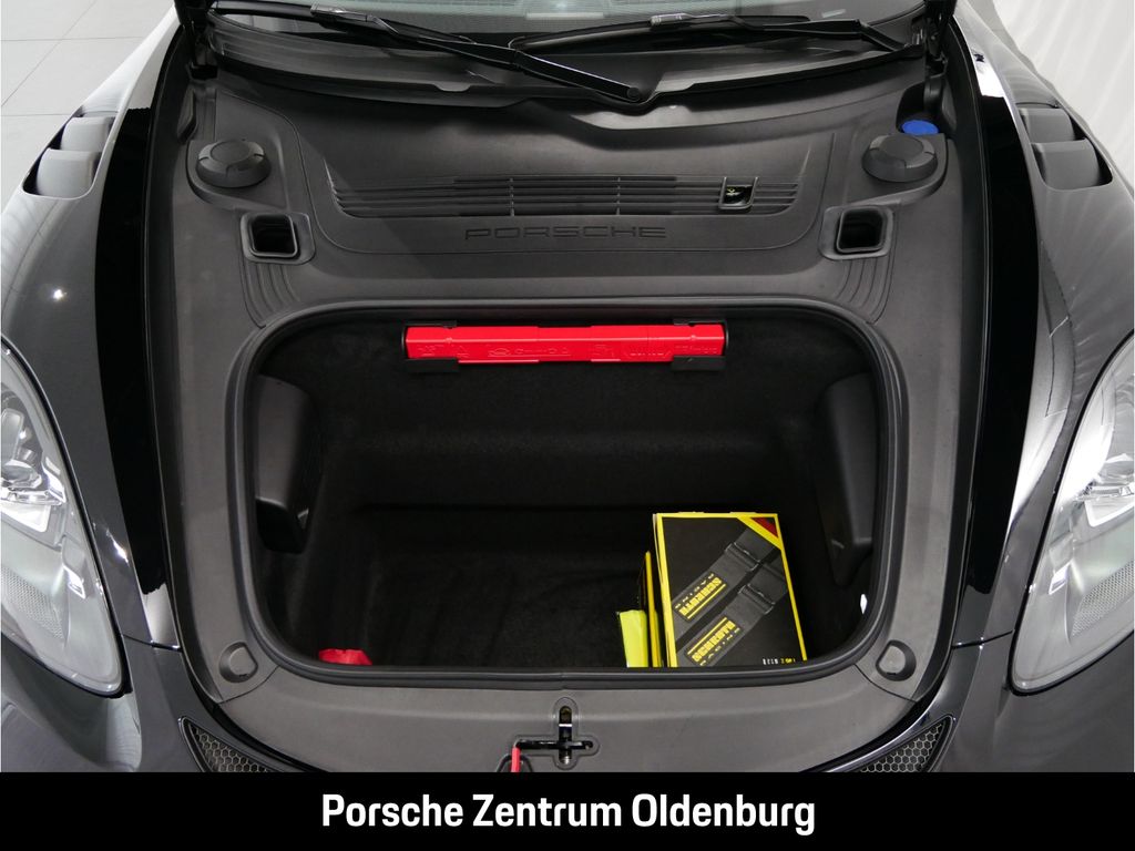 Porsche Cayman 2025
