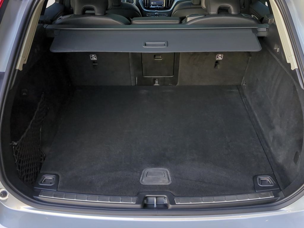 Volvo XC60 2022