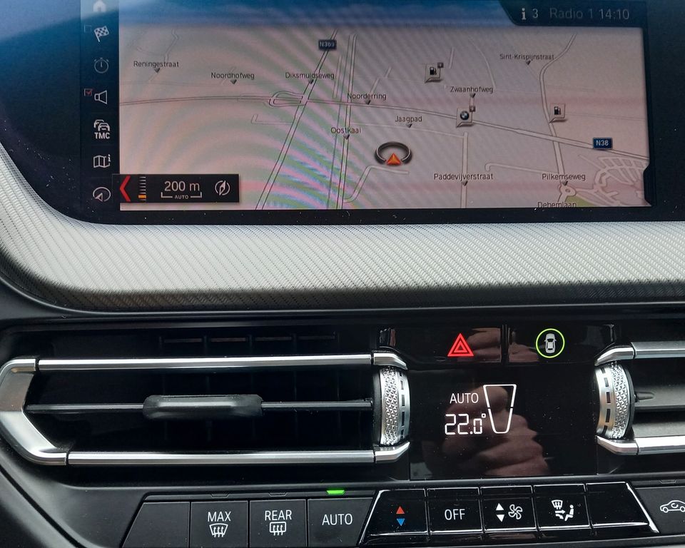 BMW 216 2020