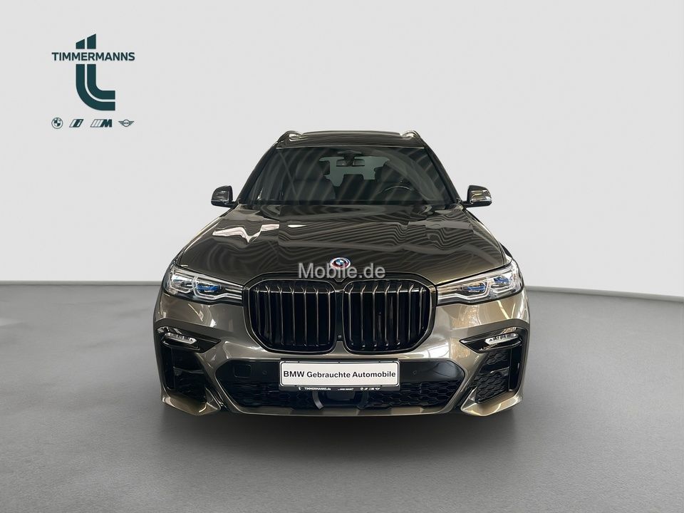 BMW X7 M50 2022