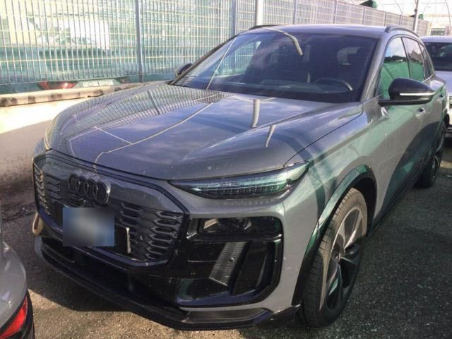 Audi Q6 e-tron 2024