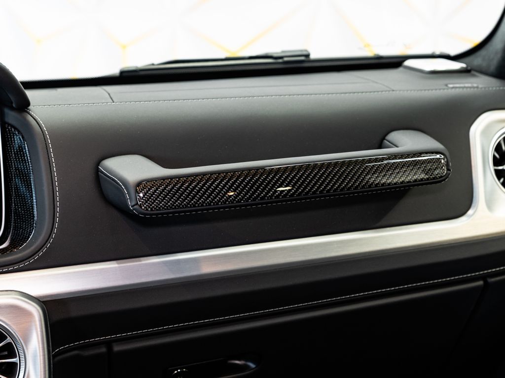 Mercedes-Benz G 63 AMG 2025