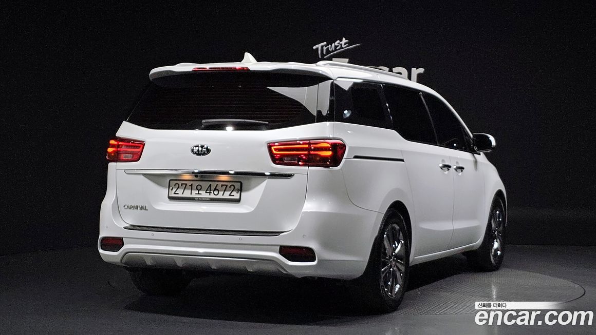 Kia Canival 2019
