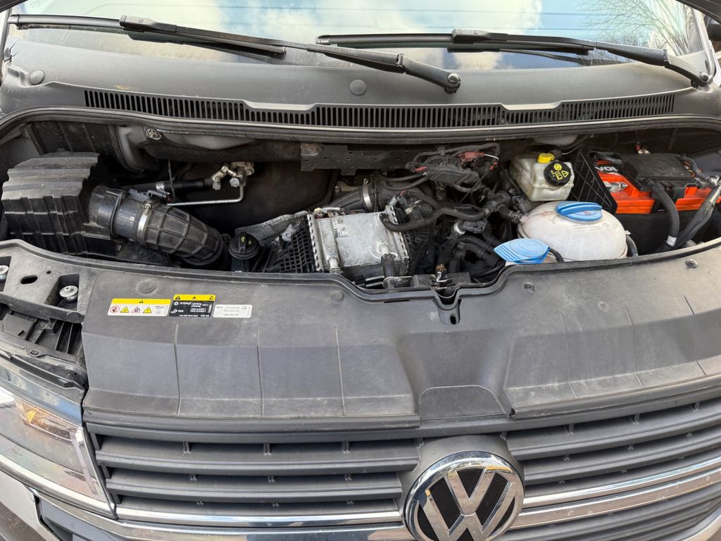 Volkswagen T6 Caravelle 2022