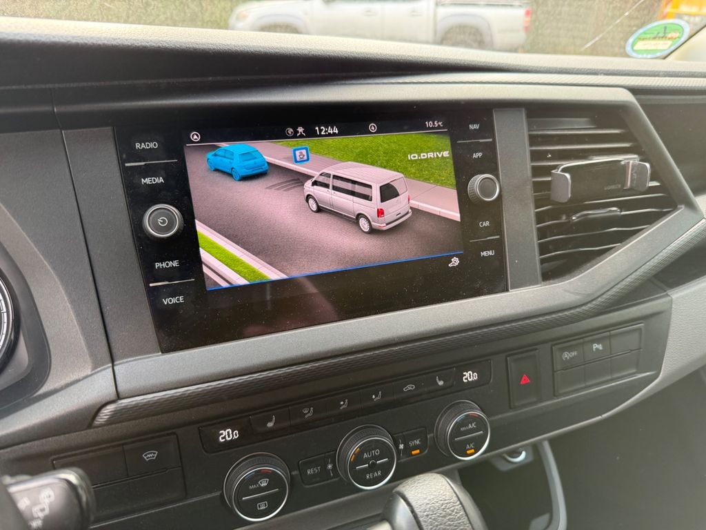 Volkswagen T6 Caravelle 2022