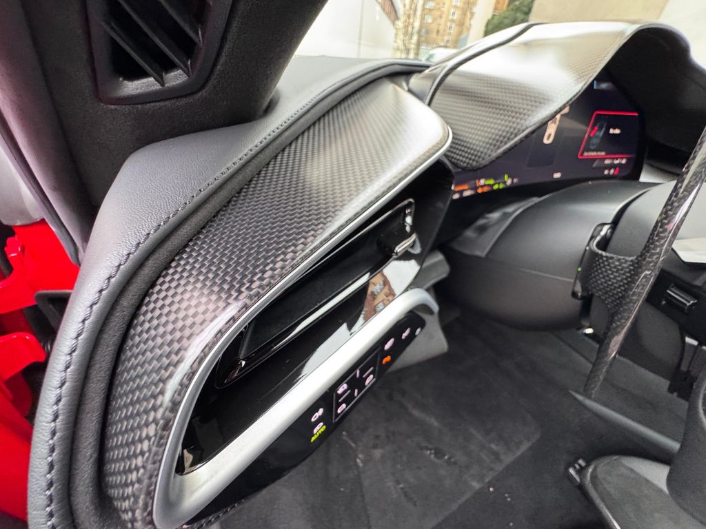 Ferrari 296 GTB 2024