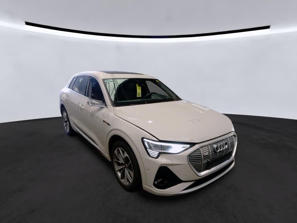 Audi e-tron 2022