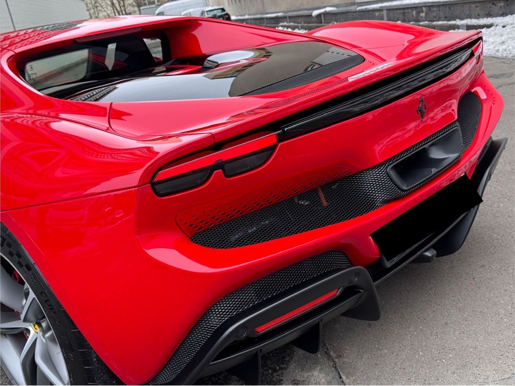 Ferrari 296 GTB 2024